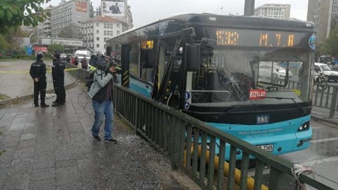 Ankara'da halk otobüsü kazası: 10 yaralı