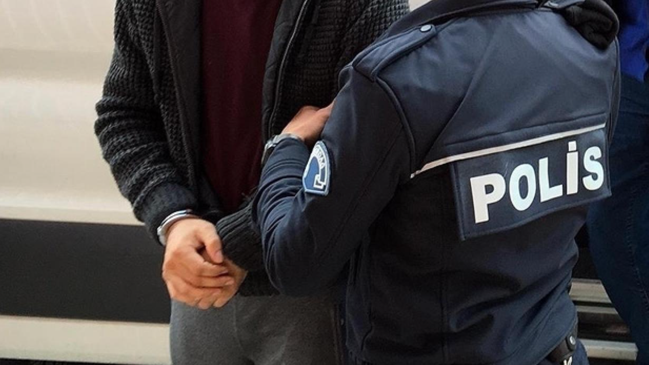 Ankara'da FETÖ operasyonları : 30 gözaltı