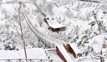 Ankara Altınköy kar yağınca kartpostala dönüştü